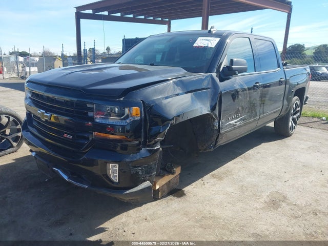 3GCUKREC5HG244057 Chevrolet Silverado 1500 2lt