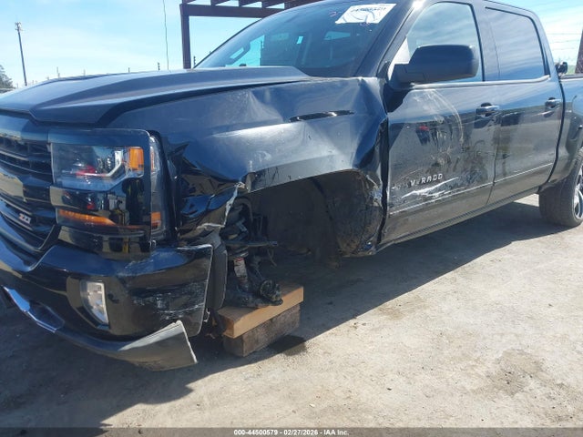 3GCUKREC5HG244057 Chevrolet Silverado 1500 2lt