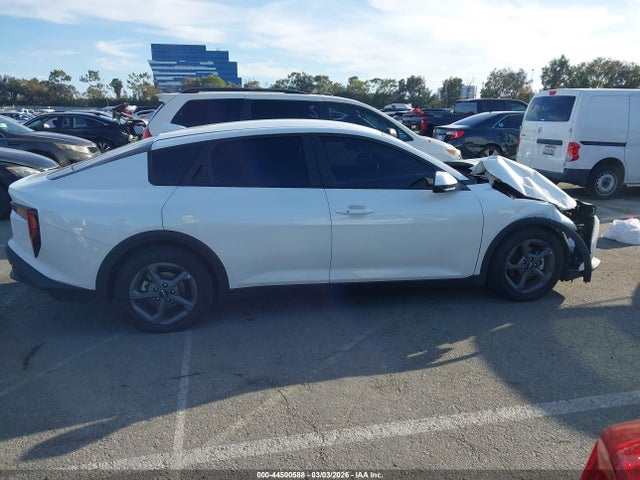 KIA K4 Lxs 2025 3KPFT4DE1SE160980 Image 14