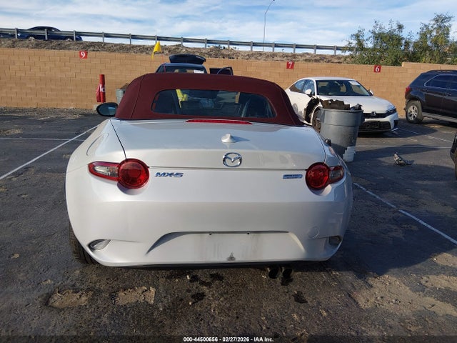 44500656 :رقم المزاد ، JM1NDAD74J0203501 vin ، 2018 Mazda Mx-5 Miata Grand Touring مزاد بيع