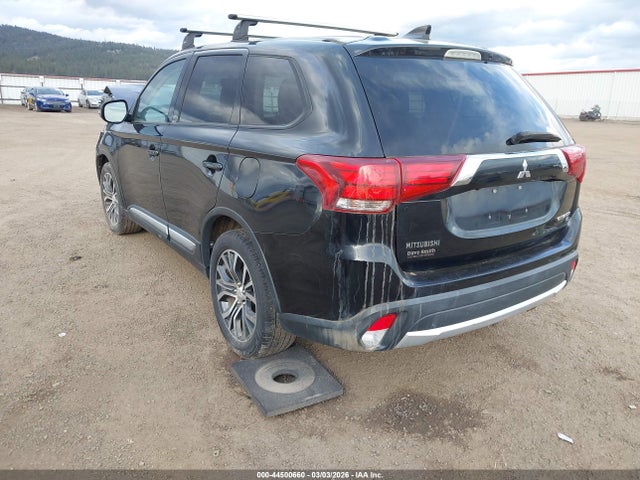 2018 MITSUBISHI OUTLANDER JA4AZ3A3XJJ002820 Photo 2