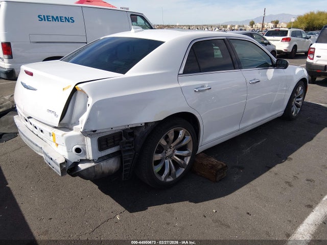 44500673 :رقم المزاد ، 2C3CCAEG9HH645631 vin ، 2017 Chrysler 300c مزاد بيع