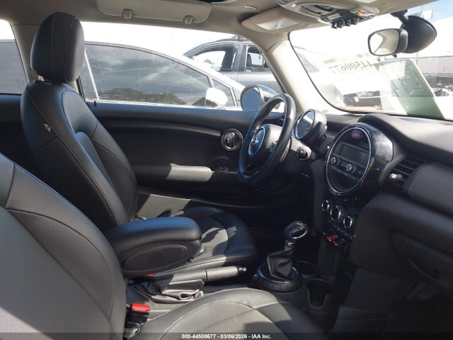 2015 MINI HARDTOP WMWXM5C59FT942723 Photo 4