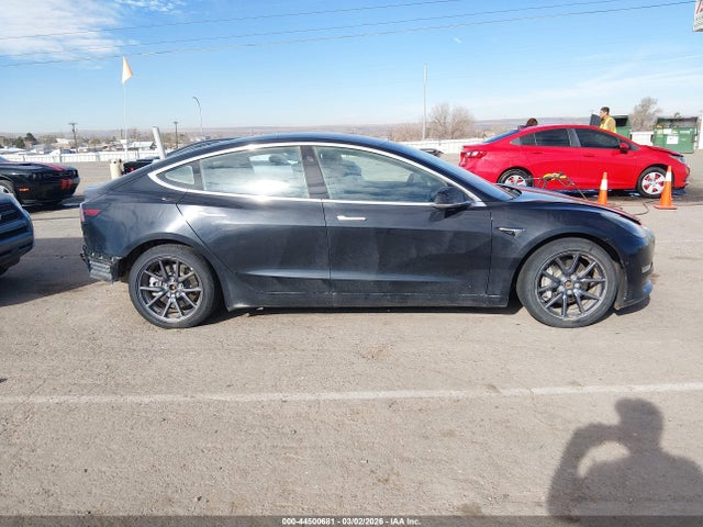 Tesla Model 3 Long Range/performance 2018 5YJ3E1EB6JF077148 Image 13