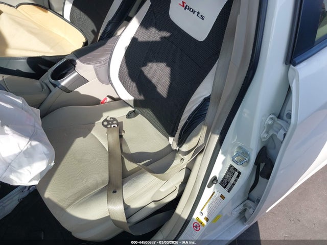 Toyota Prius Two 2014 JTDKN3DU9E1776461 Image 22