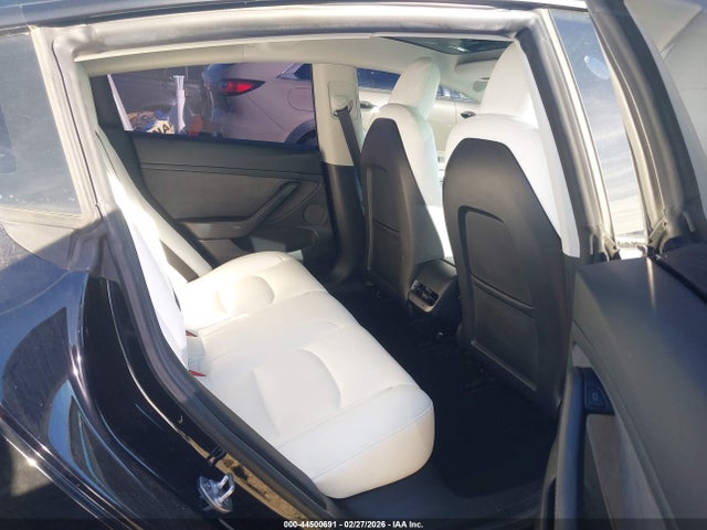 Продажа на аукционе авто 2022 Tesla Model 3 Long Range Dual Motor All-wheel Drive, vin: 5YJ3E1EB7NF340348, номер лота: 44500691