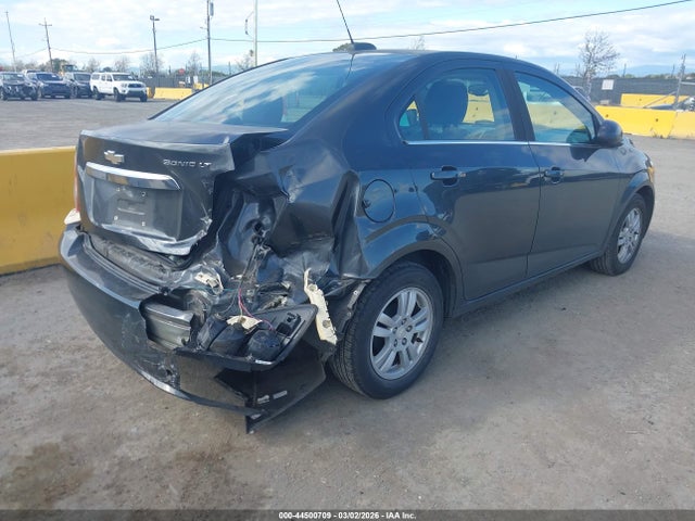 Chevrolet Sonic Lt Auto 2016 1G1JC5SG4G4149574 Image 4