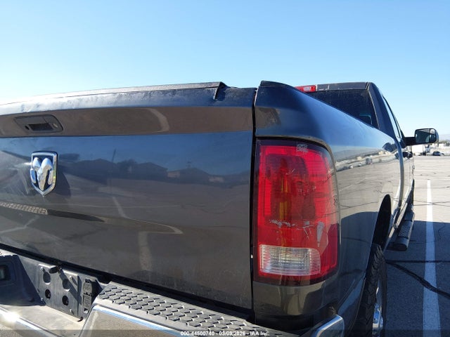 2016 Ram 3500 Tradesman მანქანა იყიდება აუქციონზე, vin: 3C63R3GL4GG246812, აუქციონის ნომერი: 44500740
