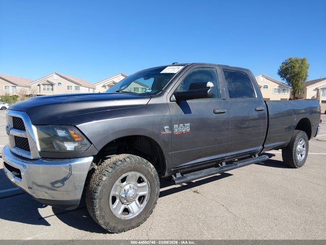 2016 Ram 3500 Tradesman მანქანა იყიდება აუქციონზე, vin: 3C63R3GL4GG246812, აუქციონის ნომერი: 44500740
