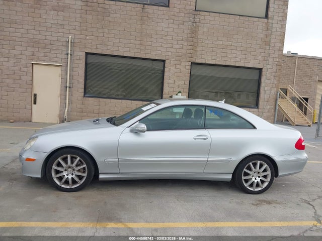 44500743 :رقم المزاد ، WDBTJ56J77F210365 vin ، 2007 Mercedes-benz Clk 350 مزاد بيع