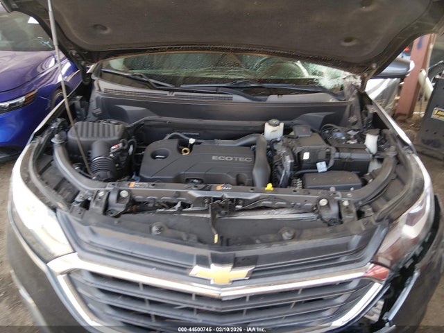 3GNAXJEV9JS555704 Chevrolet EQUINOX LT