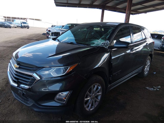 3GNAXJEV9JS555704 Chevrolet EQUINOX LT