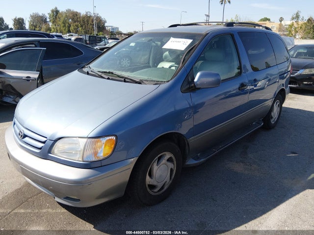 Продажа на аукционе авто 2002 Toyota Sienna Xle, vin: 4T3ZF13C42U451478, номер лота: 44500752