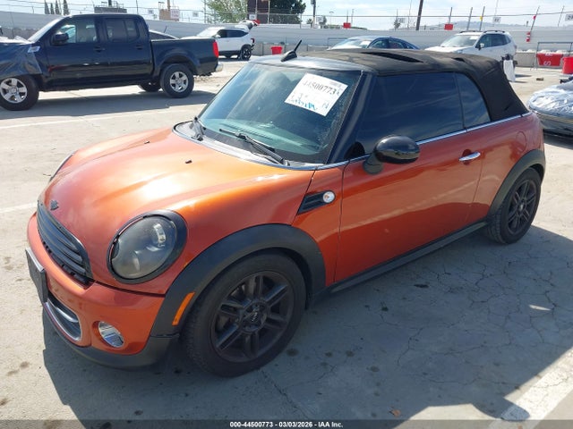 2011 MINI COOPER WMWZN3C51BTZ78216 Photo 1
