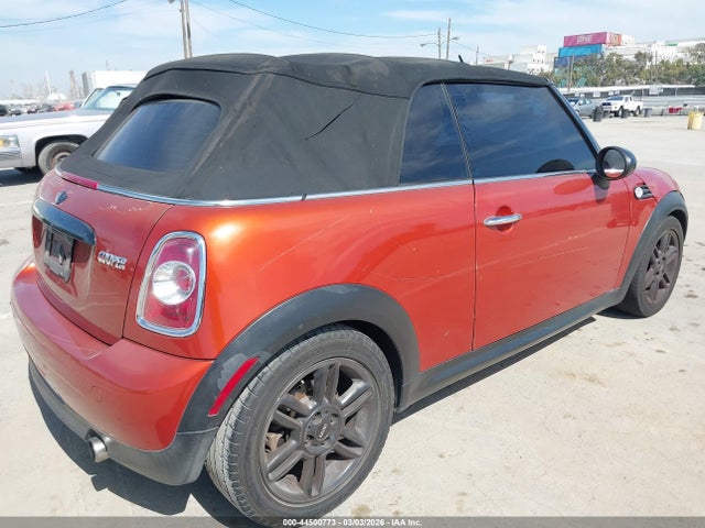 2011 MINI COOPER WMWZN3C51BTZ78216 Photo 3