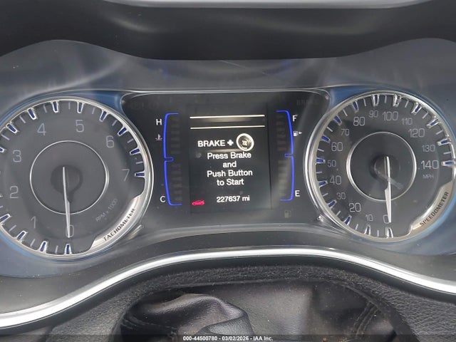 Chrysler 200 Limited 2016 1C3CCCAB4GN106619 Image 7