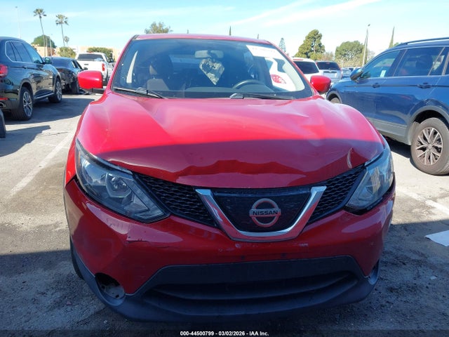 JN1BJ1CP4JW194070 Nissan Rogue Sport S