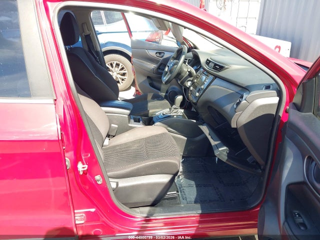 JN1BJ1CP4JW194070 Nissan Rogue Sport S