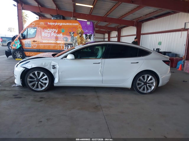 2019 Tesla Model 3 Long Range/mid Range/standard Range/standard Range Plus მანქანა იყიდება აუქციონზე, vin: 5YJ3E1EAXKF302650, აუქციონის ნომერი: 44500802