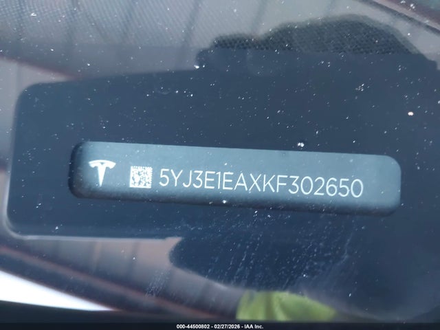 2019 Tesla Model 3 Long Range/mid Range/standard Range/standard Range Plus მანქანა იყიდება აუქციონზე, vin: 5YJ3E1EAXKF302650, აუქციონის ნომერი: 44500802