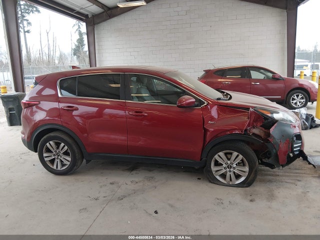 KNDPMCAC9H7196892 KIA Sportage Lx