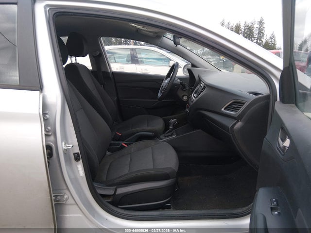 Hyundai ACCENT SE 2019 3KPC24A35KE084236 Image 5