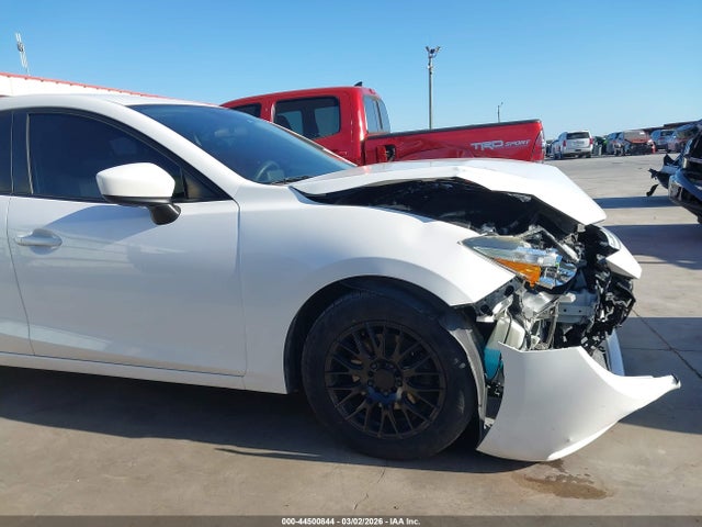 44500844 :رقم المزاد ، 3MZBN1K74HM101851 vin ، 2017 Mazda Mazda3 Sport مزاد بيع