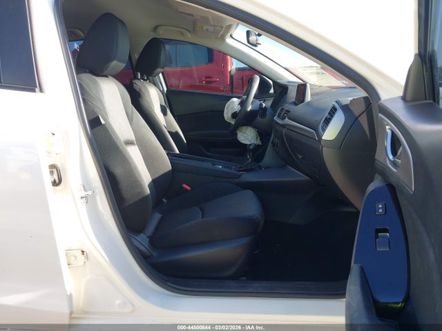 44500844 :رقم المزاد ، 3MZBN1K74HM101851 vin ، 2017 Mazda Mazda3 Sport مزاد بيع