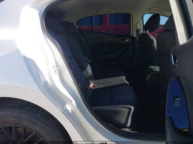 44500844 :رقم المزاد ، 3MZBN1K74HM101851 vin ، 2017 Mazda Mazda3 Sport مزاد بيع
