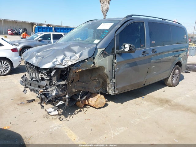 2022 MERCEDES-BENZ METRIS W1WV0FEY4N4159535 Photo 1