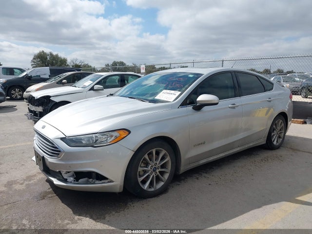 2017 Ford Fusion Hybrid Se მანქანა იყიდება აუქციონზე, vin: 3FA6P0LU2HR336643, აუქციონის ნომერი: 44500856