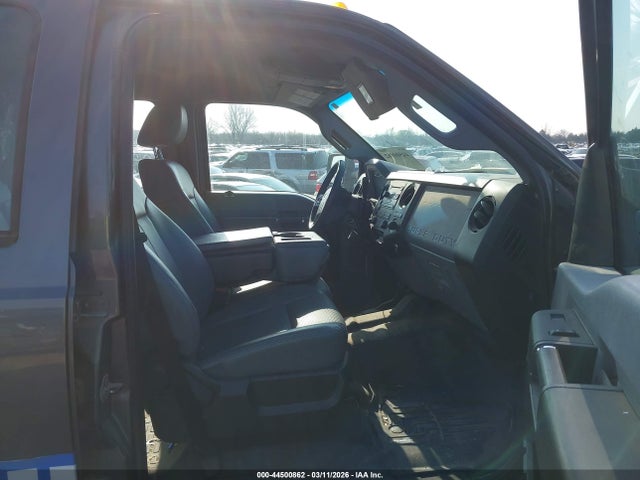 Продажа на аукционе авто 2015 Ford F-450 Chassis Xl, vin: 1FD0W4HT1FEC57261, номер лота: 44500862
