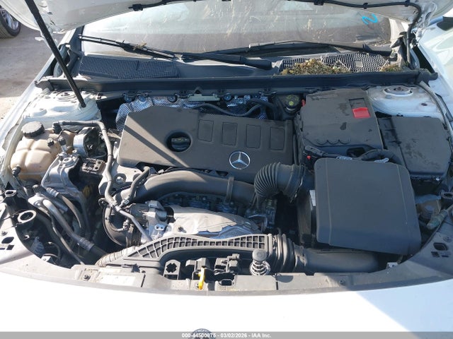 Mercedes-Benz A 220 2020 W1K3G4EB8LJ234417 Image 10