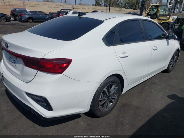 3KPF24AD3ME400189 KIA Forte Lxs
