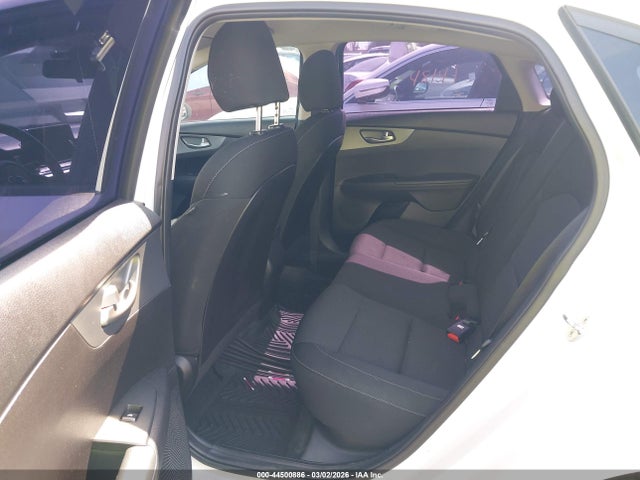 3KPF24AD3ME400189 KIA Forte Lxs