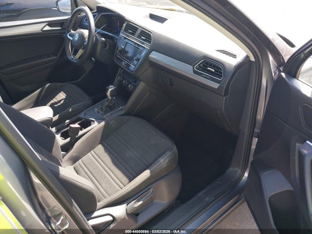 2023 VOLKSWAGEN TIGUAN 3VVRB7AX4PM120740 Photo 4