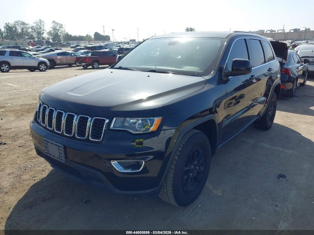 1C4RJEAG5JC450997 Jeep Grand Cherokee Laredo 4x2