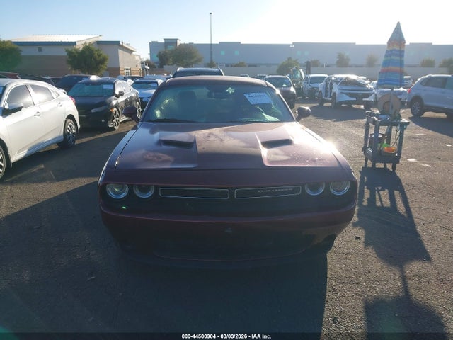 2C3CDZAG2KH750889 Dodge Challenger Sxt