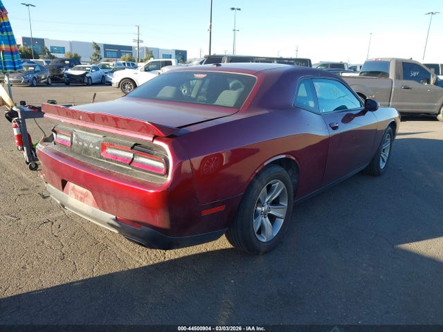 2C3CDZAG2KH750889 Dodge Challenger Sxt