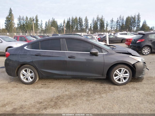 1G1BE5SM1H7204275 Chevrolet Cruze Lt Auto