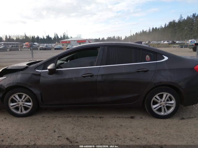 1G1BE5SM1H7204275 Chevrolet Cruze Lt Auto