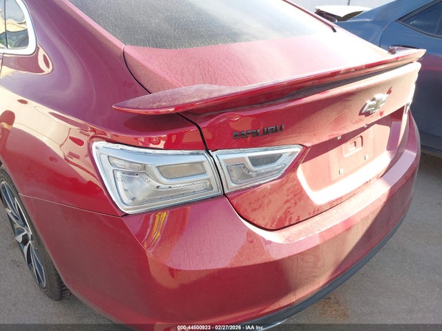 1G1ZG5ST8PF249895 Chevrolet Malibu Fwd Rs