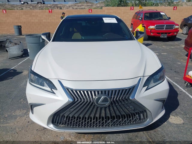 58ABZ1B17KU028209 Lexus ES 350