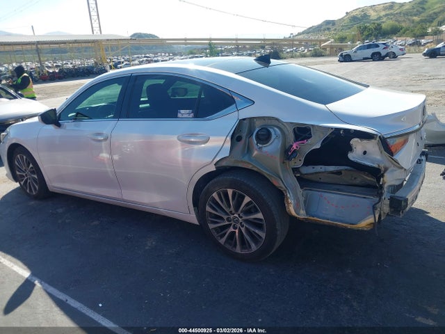 58ABZ1B17KU028209 Lexus ES 350