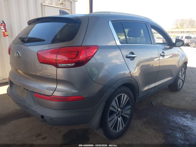 KNDPCCAC4E7627413 KIA Sportage Ex