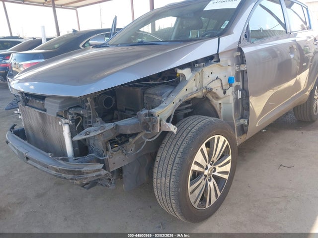 KNDPCCAC4E7627413 KIA Sportage Ex