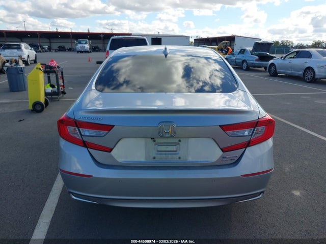Honda Accord Hybrid Touring 2018 1HGCV3F97JA005361 Image 16