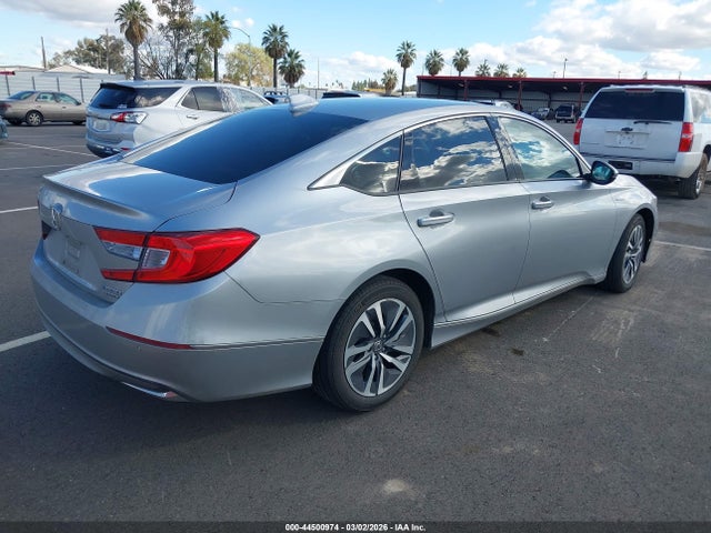 Honda Accord Hybrid Touring 2018 1HGCV3F97JA005361 Image 4