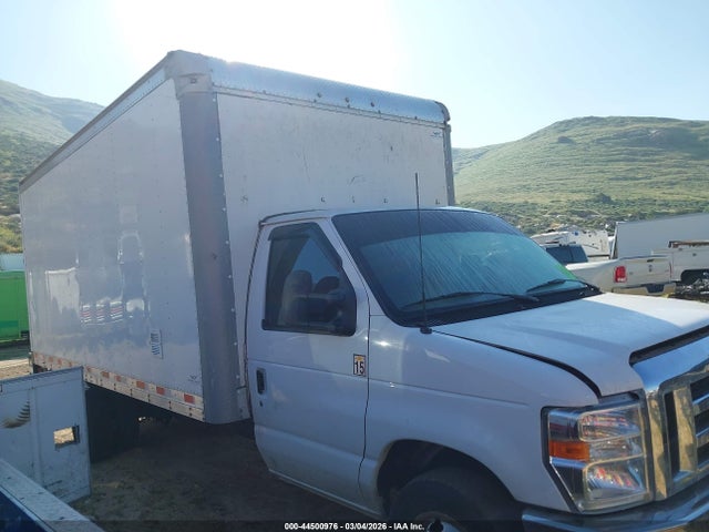 44500976 :رقم المزاد ، 1FDWE3FN3RDD00410 vin ، 2024 Ford E-350 Cutaway مزاد بيع