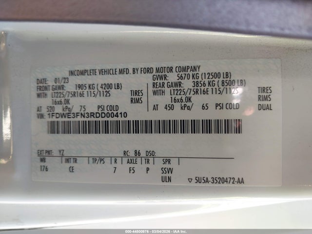 44500976 :رقم المزاد ، 1FDWE3FN3RDD00410 vin ، 2024 Ford E-350 Cutaway مزاد بيع